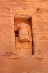 Estatua de la tumba del soldado romano, Wadi Al-Farasa, Petra, Jordania.