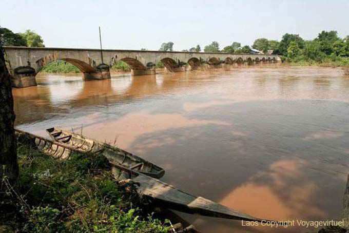 Puente francés (colonial) Khone Island, Laos