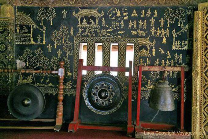 Gongs y campana, Wat Xieng Thong, Luang Prabang, Laos