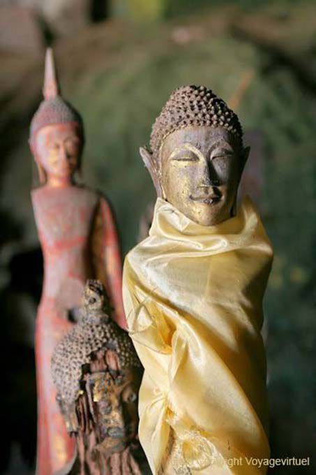 Maravilla budista, Pak U, Laos