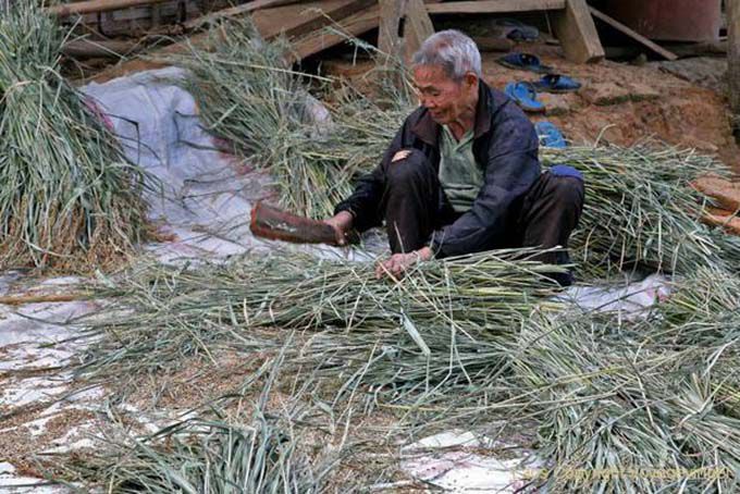 Separación del grano tailandés Dam, Xieng Khouang, Laos