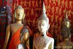Figuras de Buda, Carriage House, Wat Xieng Thong, Laos.