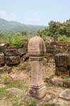 Lingam, el símbolo fálico de Shiva, Wat Phu, Laos.