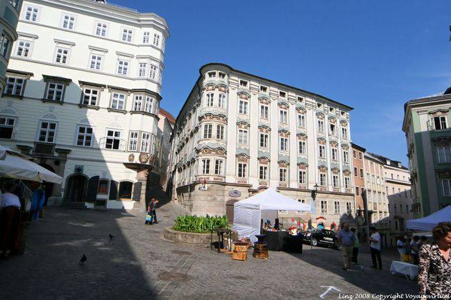 Altstadt, otra vista de la trama, Linz - Austria