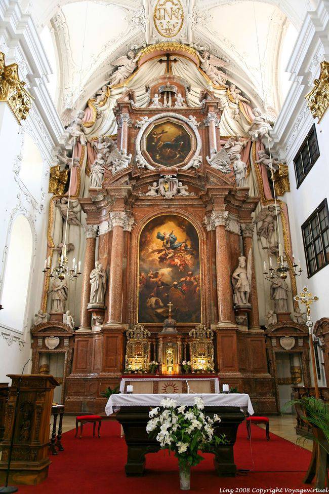 Ignatiuskirche, Alterdom, el altar mayor, Linz - Austria