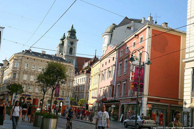 Caminar en Landstrasse, Linz - Austria