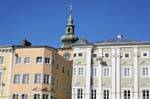 Hauptplatz, Stadtpfarrkirche, vista del campanario, Linz, Austria.