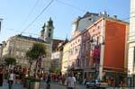 Caminar en Landstrasse, Linz, Austria.