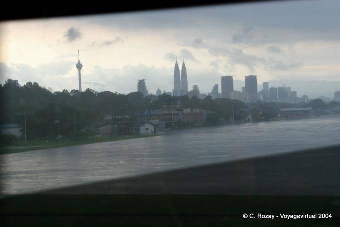 La ventana local TGV, Kuala Lumpur - Malasia