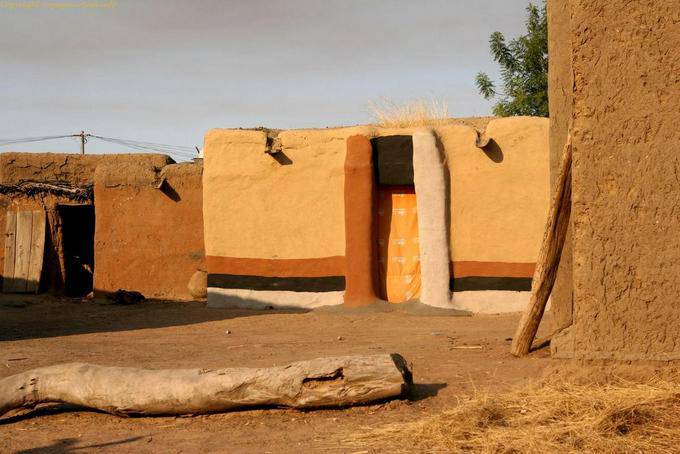 Simby Maisons Peintes Mali