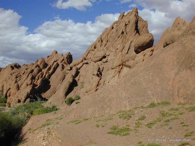 Formaciones rocosas en el Valle de las Gargantas del Dades - Marruecos