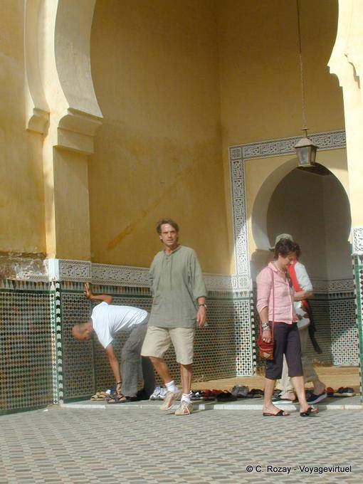 Jeremy Irons en el Mausoleo de Moulay Ismail, Meknes - Marruecos