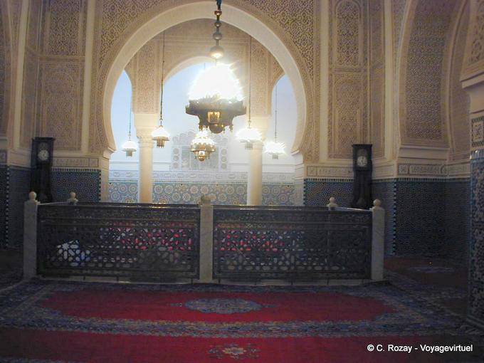 Vista interior del mausoleo de Moulay Ismail, Meknes - Marruecos