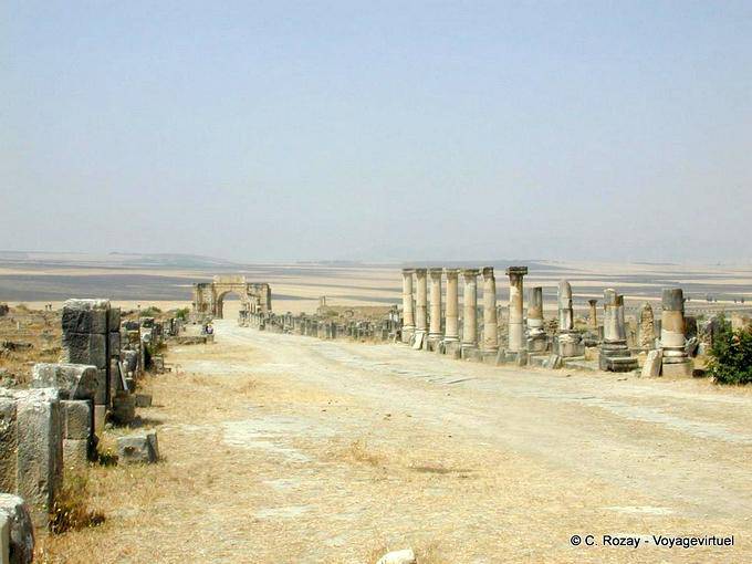 Volubilis, Decumanus Maximus y del Arco del Triunfo - Marruecos