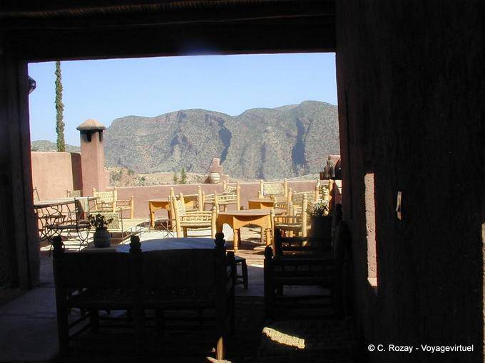 Terraza de la casa de huéspedes Riad, Ouzoud - Marruecos