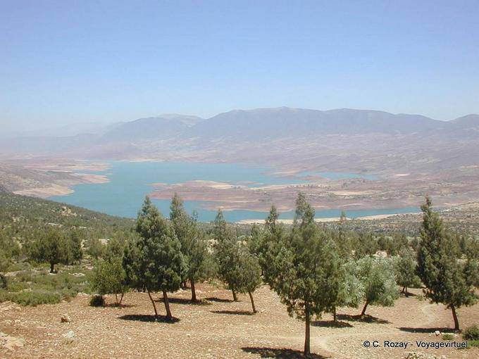 Lake Dam Bin-El-Ouidane - Marruecos