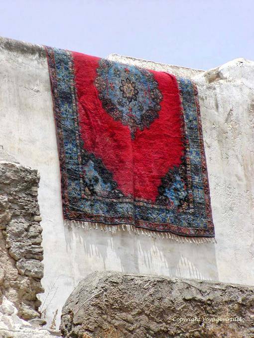 Secado de alfombras en una pared, Fez - Marruecos