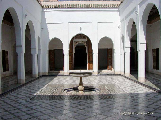 Mármol y azulejos beldi el pequeño patio, Bahia Palace, Marrakech - Marruecos