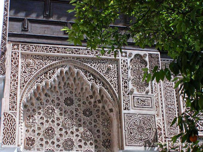 Detalles estuco estalactitas, Petit Riad Bahia Palace, Marrakech - Marruecos