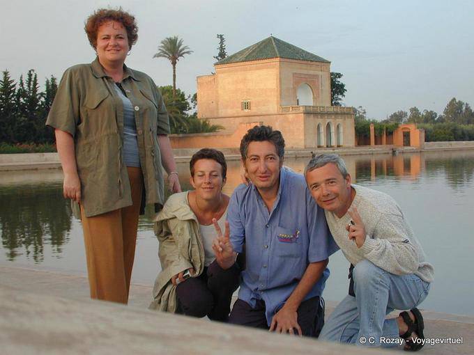 Goofs memoria de la Menara, Marrakech - Marruecos