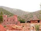 Taller del alfarero y cerámica a Tafza, Valle de Ourika, Marruecos.