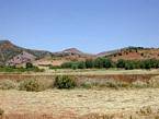 Combine y el paisaje en la región de Ain Leuh, Marruecos.