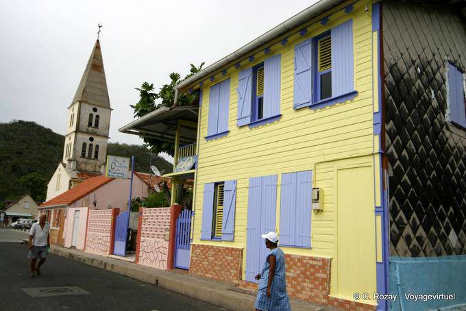 Calle y Iglesia de St. Henri du Bourg, Anses d'Arlet - Martinica