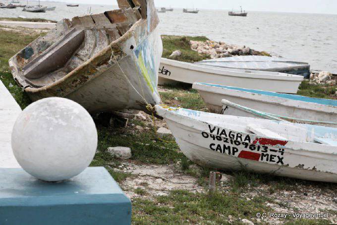 Viagra, el barco apropiado nombre, puerto pesquero, Campeche - Mexico