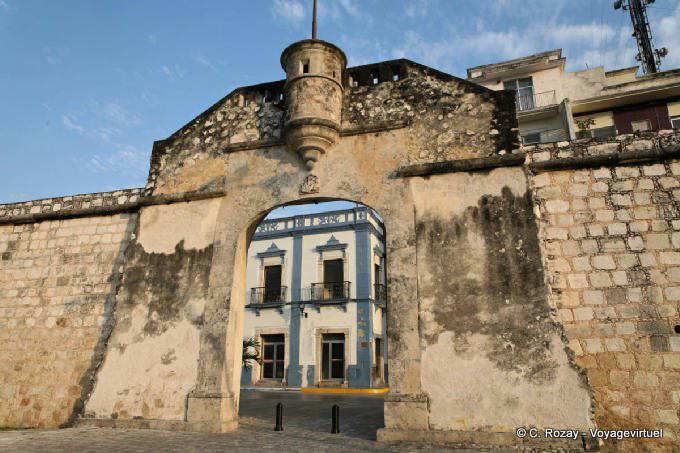 Puerta del Mar, Campeche - Mexico