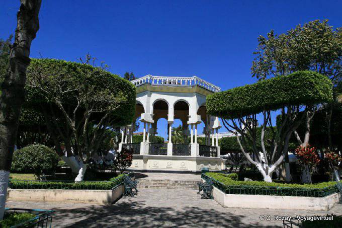 Quiosco en el corazón del Parque Central, Comitán - Mexico