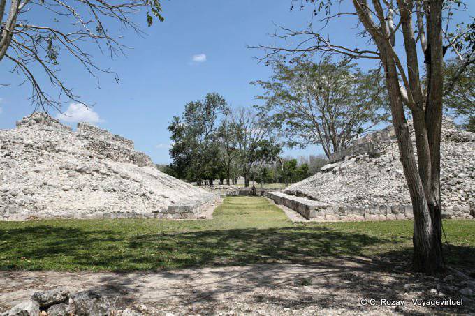 Juego de Pelota, Edzná - Mexico