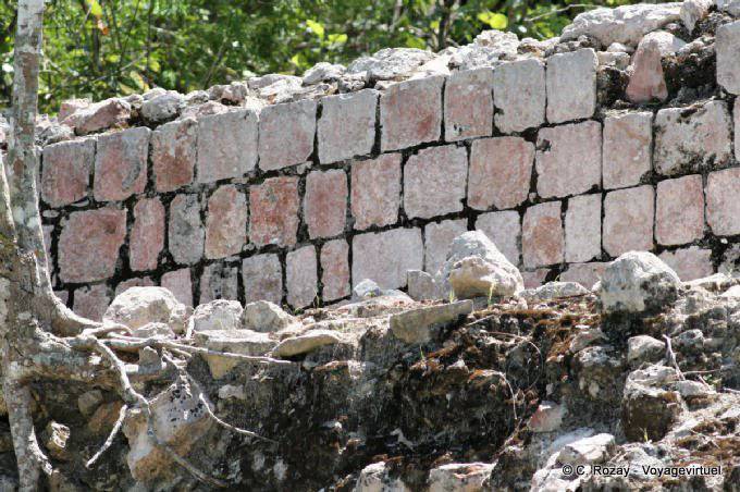 Color de las paredes conservan Edzná - Mexico