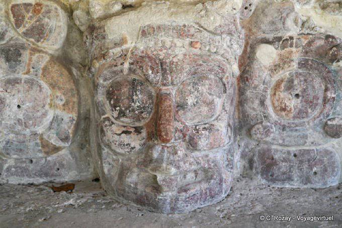 Templo de los Mascarones, el Dios de la puesta del sol, Edzná - Mexico