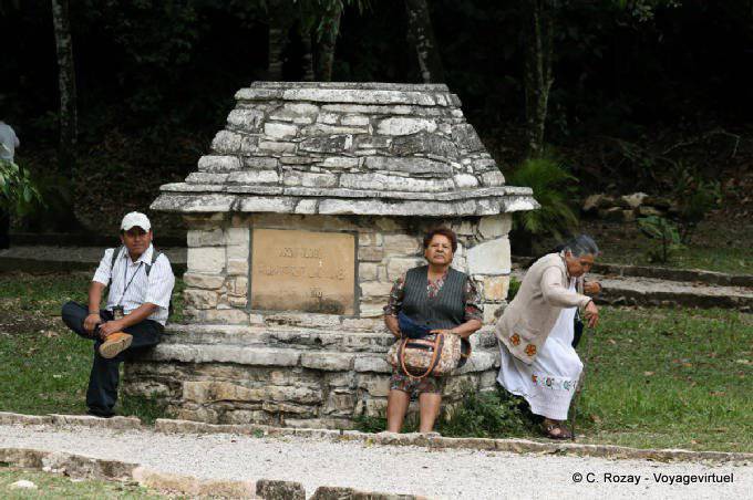 Descanse durante la visita, Palenque - Mexico