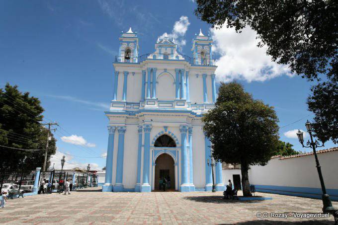 Iglesia de Santa Lucía, San Cristóbal de Las Casas - Mexico