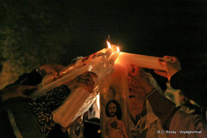 Vela Devocional, víspera de Pascua, San Cristóbal de Las Casas - Mexico