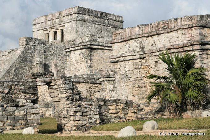 El templo principal, El Castillo, Tulum - Mexico