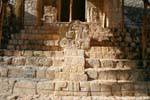 Estela en cabeza de serpiente, bajo izquierda entrada El Torre, Ek Balam, Mexico.