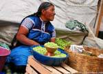 Guisantes Merchant, Gran Mercado, San Cristóbal de Las Casas, Mexico.