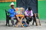 Vendedores ambulantes de la siesta, Plazuela del Cerrillo de San Cristóbal de Las Casas, Mexico.