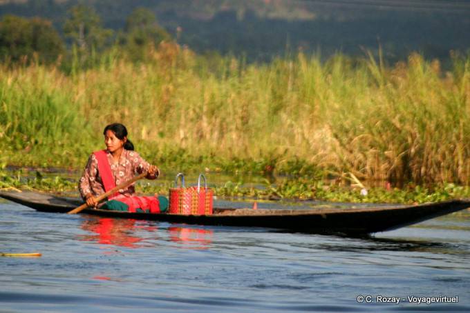 Shan regresar a casa, el lago Inle - Myanmar (Birmania)