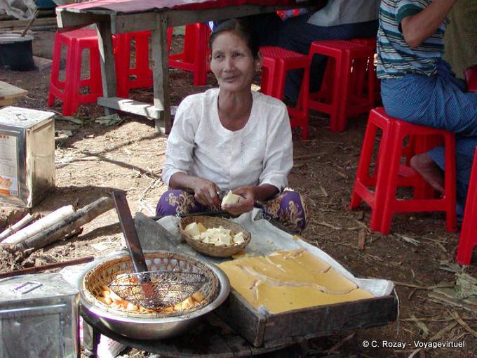 Postre tofu en el mercado, Lago Inle - Myanmar (Birmania)