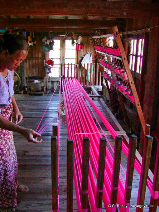 Preparación del telar, Lago Inle - Myanmar (Birmania)