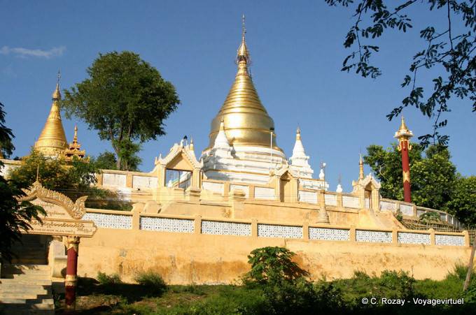 Desconocido monasterio, Mandalay - Myanmar (Birmania)