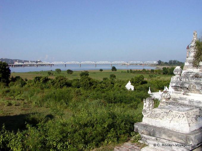 Del Puente INWA en Ayerwayadi, Mandalay - Myanmar (Birmania)