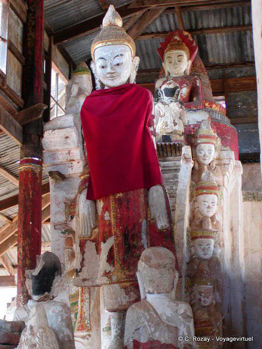 Imagen Mudra Buda de la benevolencia y la compasión, Sagar - Myanmar (Birmania)