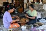 Manufacturas cigarros, lago Inle, Birmania.