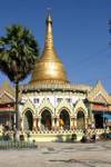 Estupa Pagoda Kaba Aye (Thiri Mingala Gaba Aye Zedidaw), Yangon, Birmania.
