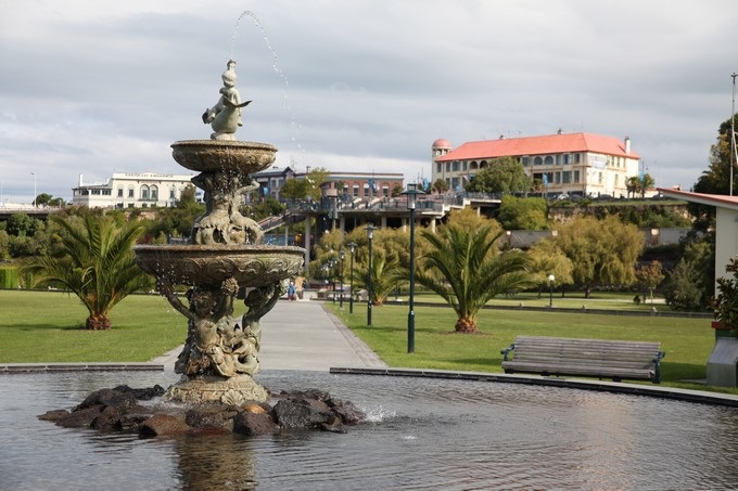Fuente en Caroline Bay Park, Timaru, Canterbury - Nueva-Zelanda