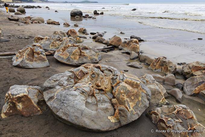 Bola de despiece, Rocas Moeraki Scenic Reserve, Otago - Nueva-Zelanda